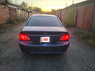 2003 Mitsubishi Galant VIII Рестайлинг, синий, 155000 рублей, вид 4