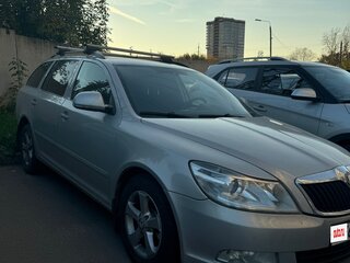 2009 Skoda Octavia II (A5) Рестайлинг, серебристый, 620000 рублей, вид 2