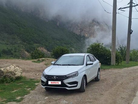 2023 Lada (ВАЗ) Vesta I Рестайлинг (NG), белый, 1270000 рублей, вид 2