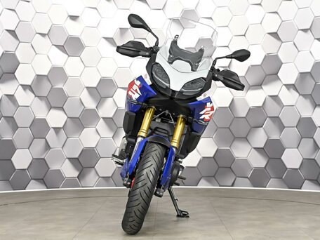 2024 BMW F 900 XR, белый, 1249000 рублей, вид 5