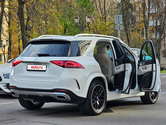 2021 Mercedes-Benz GLE 300 d II (V167), белый, 6555000 рублей - вид 3