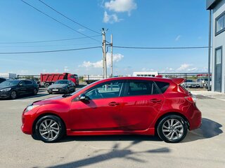 2013 Mazda Axela II Рестайлинг, красный, 989000 рублей, вид 3