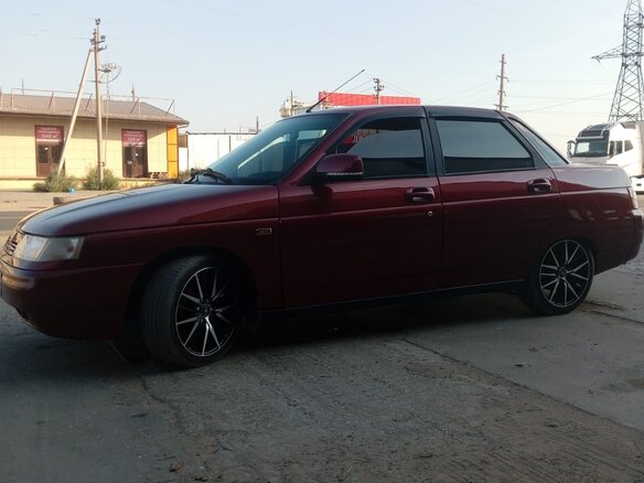 2004 Lada (ВАЗ) 2110, красный, 265000 рублей - вид 3