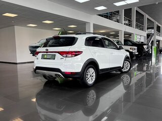 2018 Kia Rio X-Line IV, белый, 1400000 рублей, вид 2