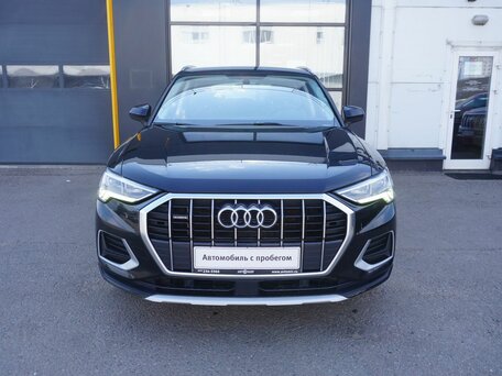 2020 Audi Q3 40 TFSI II (F3), чёрный, 2833000 рублей, вид 2