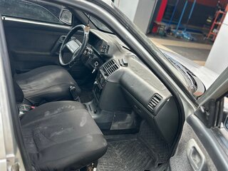 2002 Lada (ВАЗ) 2112, серебристый, 154000 рублей, вид 4