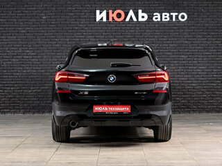 2020 BMW X2 sDrive18i I (F39), чёрный, 2350000 рублей, вид 5
