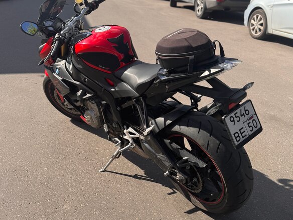 2018 BMW S 1000 R, красный, 1050000 рублей - вид 9