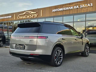 2026 Lynk & Co 900, бежевый, 8690000 рублей, вид 2