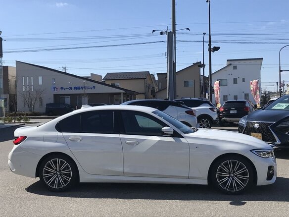 2022 BMW 3 серии 320i VII (G2x), белый, 2387700 рублей - вид 3