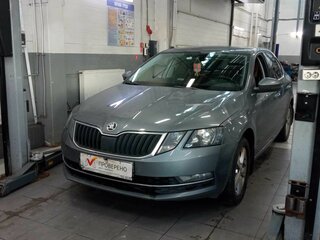 2020 Skoda Octavia III (A7) Рестайлинг, серый, 1900000 рублей, вид 1
