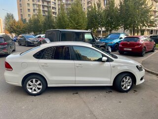 2012 Volkswagen Polo V, белый, 740000 рублей, вид 3