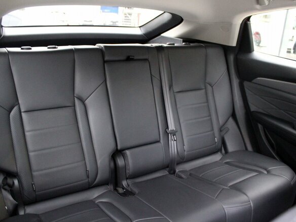 2024 Haval F7x I Рестайлинг, красный, 2620000 рублей - вид 9