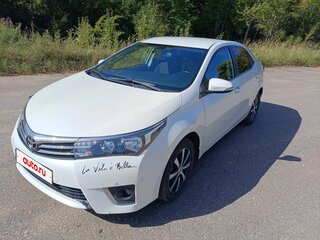 2013 Toyota Corolla XI (E160, E170, E180), белый, 845000 рублей, вид 2