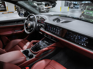 2025 Porsche Cayenne Coupé III Рестайлинг, чёрный, 18700000 рублей, вид 2