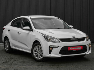 2017 Kia Rio IV, белый, 1160000 рублей, вид 3