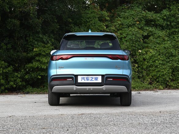 2026 BYD Yuan Up 32 kWh, синий, 1790000 рублей - вид 5