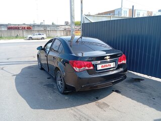 2013 Chevrolet Cruze I Рестайлинг, чёрный, 700000 рублей, вид 5