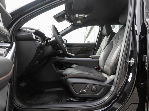 2026 Geely Preface I, чёрный, 3296691 рублей - вид 10