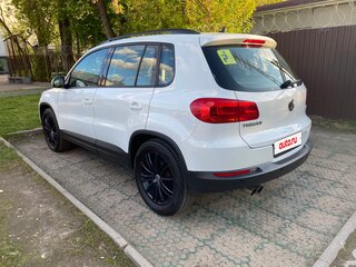 2014 Volkswagen Tiguan I Рестайлинг, белый, 1680000 рублей, вид 3