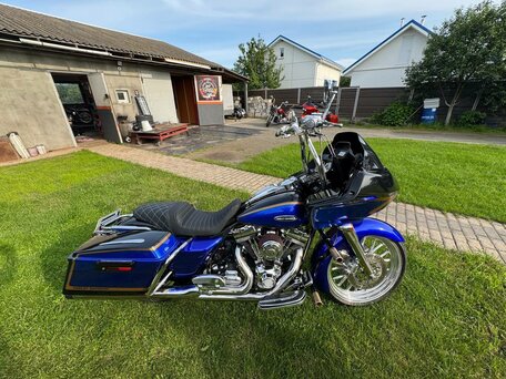 2007 Harley-Davidson CVO Road Glide, синий, 1000000 рублей, вид 5