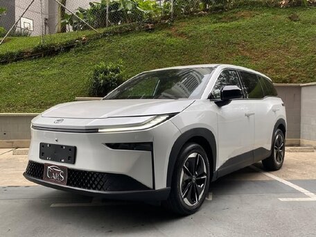 2026 Toyota bZ3X 58.3 kWh, белый, 3030000 рублей, вид 1
