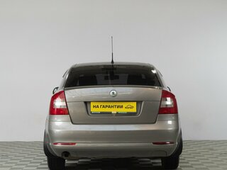 2010 Skoda Octavia II (A5) Рестайлинг, серый, 779000 рублей, вид 5