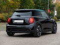 2021 Mini Hatch Cooper III (F55/F56) Рестайлинг 2, чёрный, 3790000 рублей - вид 6