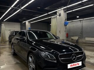 2020 Mercedes-Benz E-Класс 200 V (W213, S213, C238), чёрный, 3300000 рублей, вид 1