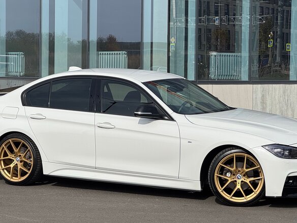2013 BMW 3 серии 320d VI (F3x), белый, 2640000 рублей