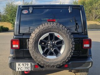 2021 Jeep Wrangler IV (JL), чёрный, 4000000 рублей, вид 3