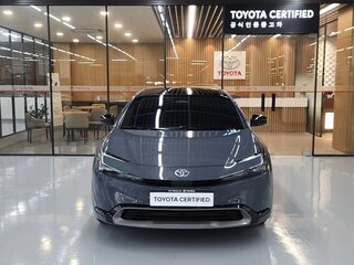 2026 Toyota Prius V (XW60), серый, 4350000 рублей, вид 3