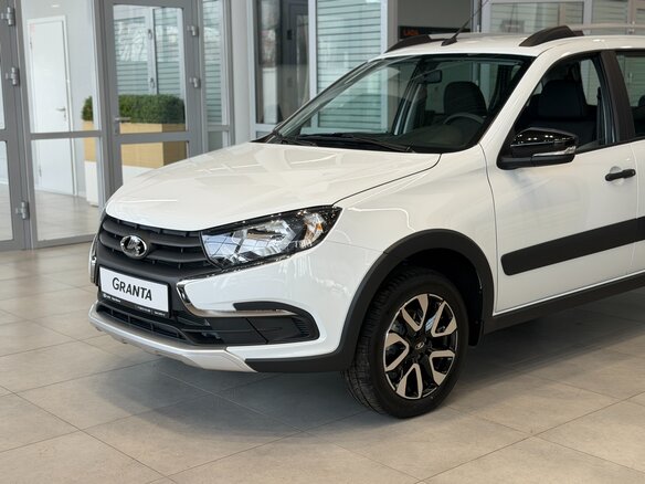 2026 Lada (ВАЗ) Granta Cross Euro-2 I Рестайлинг, белый, 1196000 рублей - вид 1