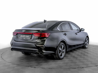 2020 Kia Cerato IV, чёрный, 1810750 рублей, вид 5