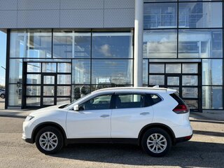2018 Nissan X-Trail III Рестайлинг, белый, 1765000 рублей, вид 4