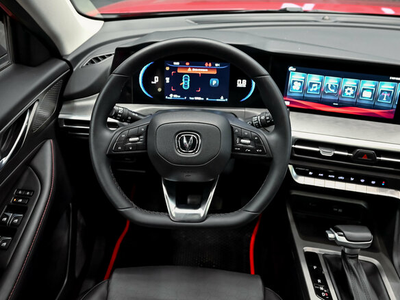 2024 Changan CS35 Plus I Рестайлинг, красный, 1870000 рублей - вид 14