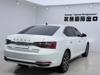 2024 Skoda Superb III Рестайлинг, белый, 4140025 рублей, вид 4