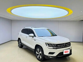 2022 Volkswagen Tharu I, белый, 1810002 рублей, вид 3