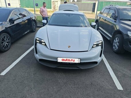 Porsche Taycan I