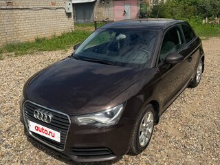 2011 Audi A1 I (8X), коричневый, 999999 рублей, вид 1