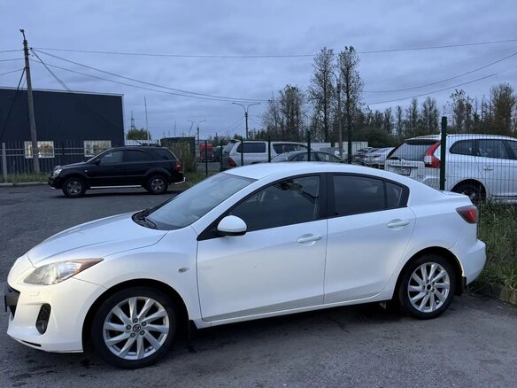 2013 Mazda 3 II (BL) Рестайлинг, белый, 990000 рублей - вид 5