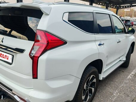 2025 Mitsubishi Montero Sport III Рестайлинг, белый, 6900000 рублей, вид 5