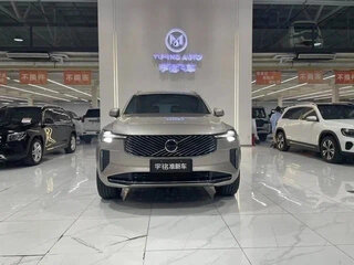 2025 Volvo XC90 B6 II Рестайлинг 2, серый, 7030000 рублей, вид 2