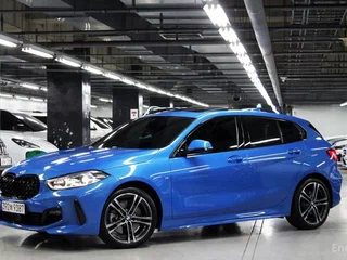 2022 BMW 1 серии 118d III (F40), синий, 2550000 рублей, вид 3