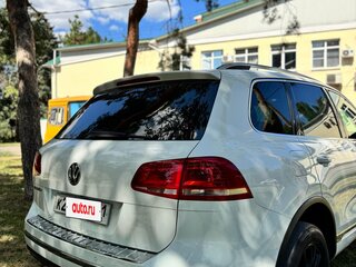 2015 Volkswagen Touareg II Рестайлинг, белый, 2800000 рублей, вид 4