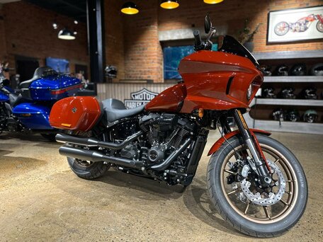 2024 Harley-Davidson Low Rider ST, красный, 2950000 рублей, вид 4