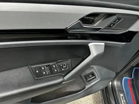 2022 Volkswagen Tayron I, чёрный, 2240000 рублей - вид 18