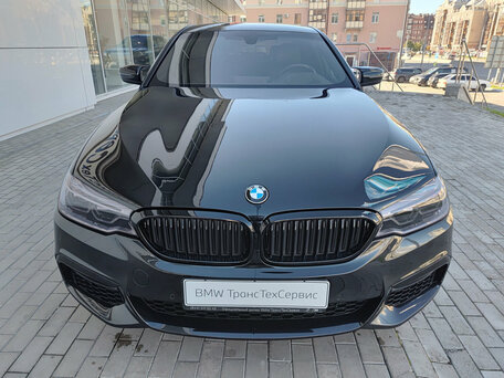 2019 BMW 5 серии 530d xDrive VII (G30/G31/G38), чёрный, 4320000 рублей, вид 2