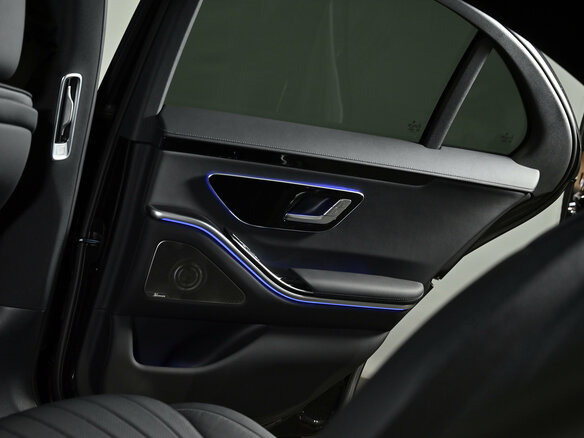 2022 Mercedes-Benz S-Класс 400 d 4MATIC VII (W223), чёрный, 16000000 рублей - вид 14