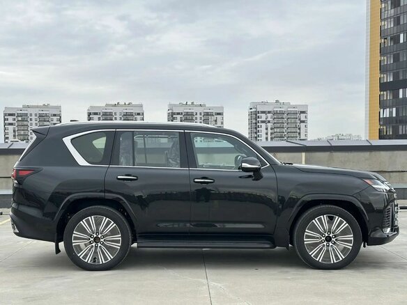 2026 Lexus LX 500d IV, чёрный, 17990000 рублей - вид 5